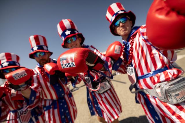 US fans cheer their team ahead of the during the 2026 World Cup Group D football match between Turkey and USA at the Los Angeles Stadium in Inglewood on June 25, 2026.  (Photo by Etienne LAURENT / AFP)