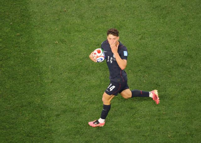 US midfielder #14 Sebastian Berhalter celebrates after scoring his team’s second goal during the 2026 World Cup Group D football match between Turkey and USA at the Los Angeles Stadium in Inglewood on June 25, 2026.  (Photo by Etienne LAURENT / AFP)