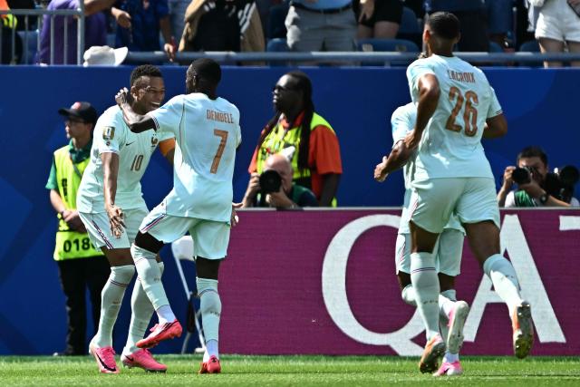 France's forward #07 Ousmane Dembele celebrates with teammate forward #10 Kylian Mbappe scoring his team's third goal during the 2026 World Cup Group I football match between Norway and France at the Boston Stadium in Foxborough on June 26, 2026.  (Photo by Jewel SAMAD / AFP)