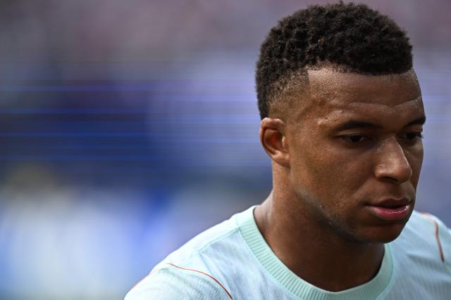 France's forward #10 Kylian Mbappe looks on during the 2026 World Cup Group I football match between Norway and France at the Boston Stadium in Foxborough on June 26, 2026.  (Photo by Jewel SAMAD / AFP)