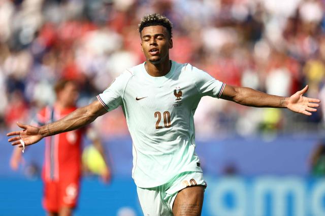 France's forward #20 Desire Doue celebrates scoring his team's fourth goal during the 2026 World Cup Group I football match between Norway and France at the Boston Stadium in Foxborough on June 26, 2026.  (Photo by CHARLY TRIBALLEAU / AFP)