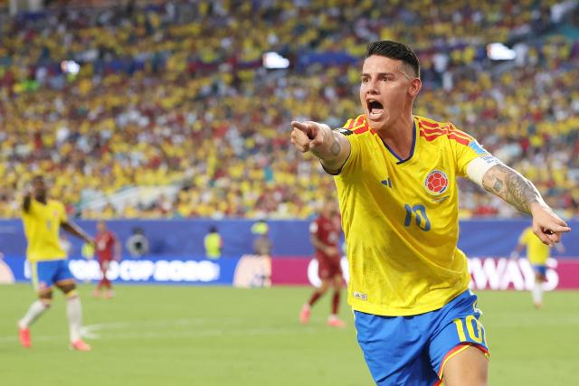 Colombia's midfielder #10 James Rodriguez reacts during the 2026 World Cup Group K football match between Colombia and Portugal at the Miami Stadium in Miami Gardens on June 27, 2026.  (Photo by PATRICIA DE MELO MOREIRA / AFP)