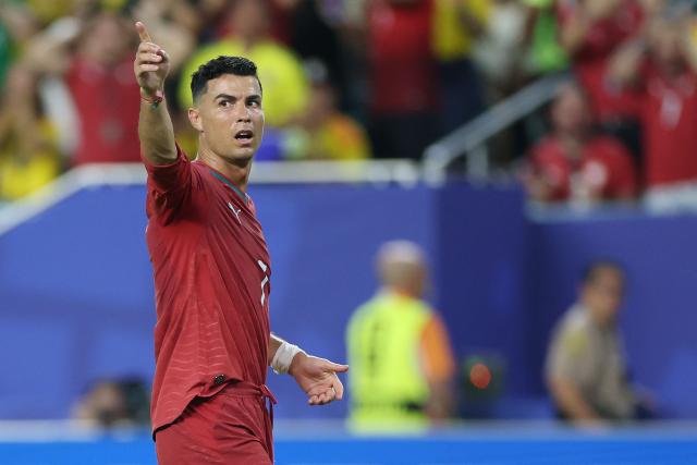 Portugal's forward #07 Cristiano Ronaldo reacts to a missed chance during the 2026 World Cup Group K football match between Colombia and Portugal at the Miami Stadium in Miami Gardens on June 27, 2026.  (Photo by PATRICIA DE MELO MOREIRA / AFP)
