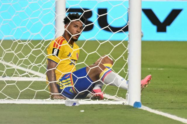 Colombia's forward #25 Luis Suarez reacts to a missed chance during the 2026 World Cup Group K football match between Colombia and Portugal at the Miami Stadium in Miami Gardens on June 27, 2026.  (Photo by CHANDAN KHANNA / AFP)