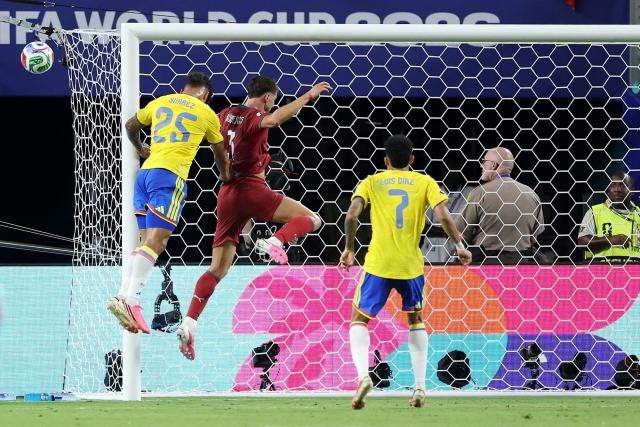 Colombia's forward #25 Luis Suarez heads the ball and misses a chance during the 2026 World Cup Group K football match between Colombia and Portugal at the Miami Stadium in Miami Gardens on June 27, 2026.  (Photo by PATRICIA DE MELO MOREIRA / AFP)