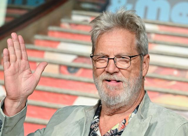 US actor Jeff Bridges attends the premiere of "Minions & Monsters" at the Dolby Theatre in Hollywood, California, on June 28, 2026. (Photo by LISA O'CONNOR / AFP)