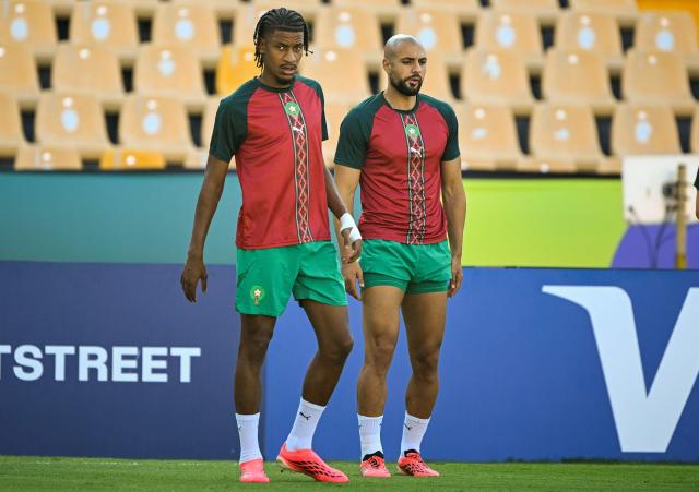 Morocco's defender #25 Redouane Halhal (L) and midfielder #04 Sofyan Amrabat  attend a training session on the eve of the 2026 World Cup Round of 32 football match between Morocco and the Netherlands at the Universitario stadium in San Nicolas de los Garza, exico on June 28, 2026. (Photo by Alfredo ESTRELLA / AFP)
