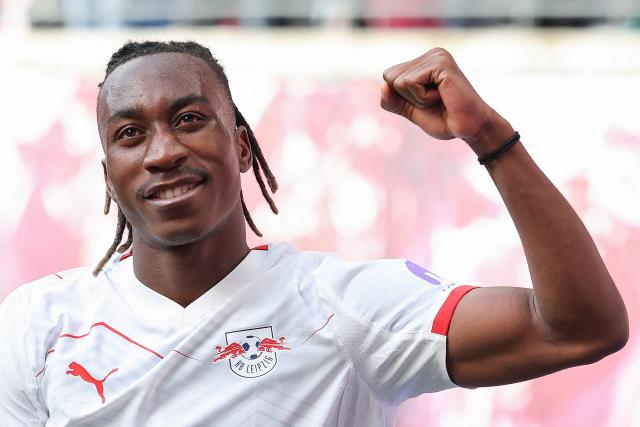 (FILES) Leipzig's Ivorian forward #49 Yan Diomande celebrates scoring the opening goal during the German first division Bundesliga football match between RB Leipzig and Borussia Moenchengladbach in Leipzig, eastern Germany, on April 11, 2026. PSG are negotiating with RB Leipzig over a transfer for Ivorian striker Yan Diomande, who has informed the club that he wants to join Paris next season, AFP learned on June 28, 2026 from a source close to the matter. (Photo by Ronny HARTMANN / AFP) / DFL REGULATIONS PROHIBIT ANY USE OF PHOTOGRAPHS AS IMAGE SEQUENCES AND/OR QUASI-VIDEO  ALTERNATIVE CROP