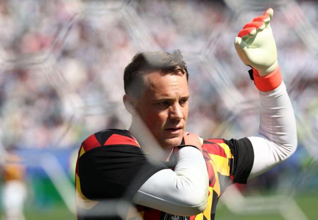 Germany's goalkeeper #01 Manuel Neuer warms up ahead of the 2026 World Cup round of 32 football match between Germany and Paraguay at the Boston Stadium in Foxborough on June 29, 2026.  (Photo by FRANCK FIFE / AFP)