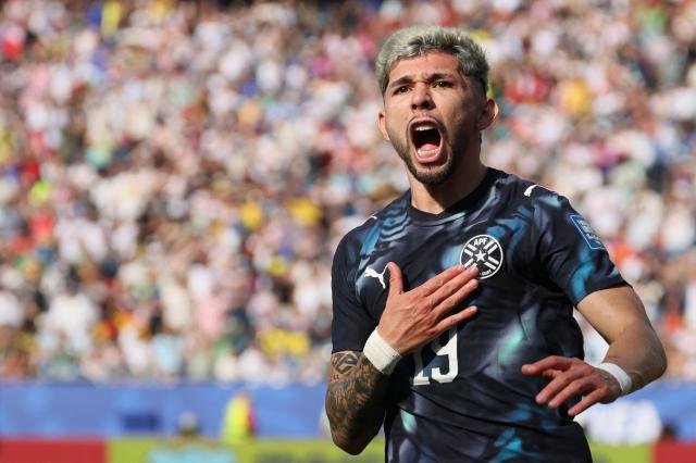 Paraguay's midfielder #19 Julio Enciso celebrates scoring his team's first goal during the 2026 World Cup round of 32 football match between Germany and Paraguay at the Boston Stadium in Foxborough on June 29, 2026.  (Photo by Odd ANDERSEN / AFP)