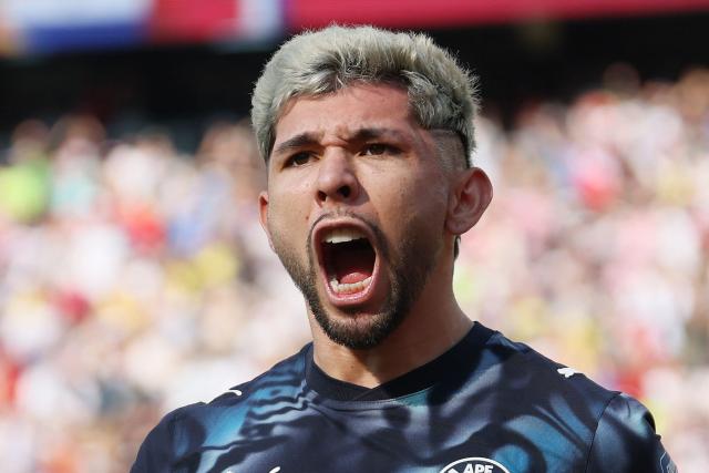 Paraguay's midfielder #19 Julio Enciso celebrates scoring his team's first goal during the 2026 World Cup round of 32 football match between Germany and Paraguay at the Boston Stadium in Foxborough on June 29, 2026.  (Photo by Odd ANDERSEN / AFP)