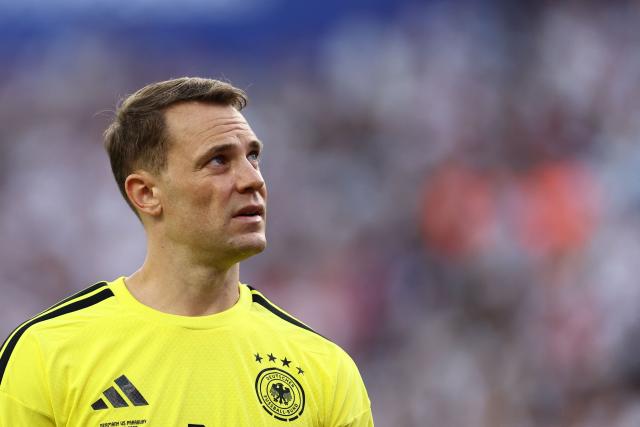 Bayern Munich's German goalkeeper #01 Manuel Neuer reacts during the 2026 World Cup round of 32 football match between Germany and Paraguay at the Boston Stadium in Foxborough on June 29, 2026.  (Photo by CHARLY TRIBALLEAU / AFP)