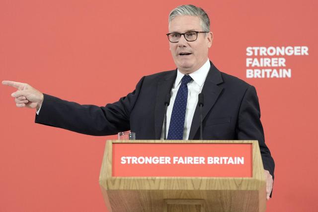 Britain's Prime Minister Keir Starmer points as he delivers a speech in Berkshire west of London, on June 30, 2026, following the publication of long-delayed Defence Investment Plan (DIP). Outgoing Prime Minister Keir Starmer announced on June 30, his long-delayed plan for funding Britain's future defence needs, with increased money for drones and autonomous systems. (Photo by Stefan Rousseau / POOL / AFP)
