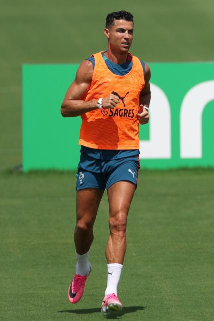 Portugal's forward #07 Cristiano Ronaldo takes part in a training session at Gardens North County District Park in Palm Beach Gardens on June 30, 2026, during the 2026 World Cup football tournament. (Photo by PATRICIA DE MELO MOREIRA / AFP)