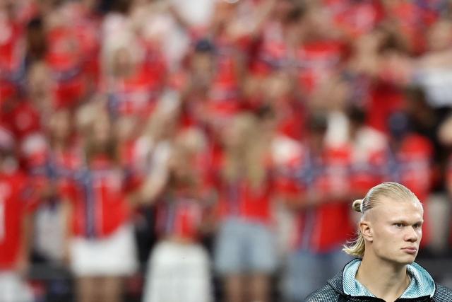 Norway's forward #09 Erling Braut Haaland poses ahead of the 2026 World Cup round of 32 football match between Ivory Coast and Norway at the Dallas Stadium in Arlington on June 30, 2026.  (Photo by Aric Becker / AFP)