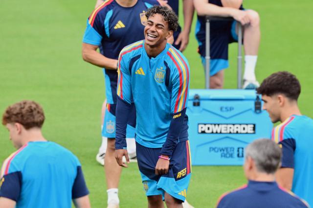 Spain's forward #19 Lamine Yamal takes part in an MD-1 training session at Carson Sports Park in Carson on July 1, 2026, on the eve of the 2026 World Cup round of 32 football match between Spain and Austria. (Photo by Frederic J. Brown / AFP)