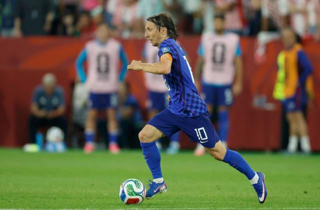 Croatia's midfielder #10 Luka Modric controls the ball during the 2026 World Cup round of 32 football match between Portugal and Croatia at the Toronto Stadium in Toronto on July 2, 2026.  (Photo by Kamil Krzaczynski / AFP)