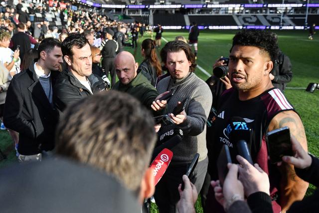 New Zealand's Ardie Savea (R) speaks to the media after a captain's run training session at One New Zealand Stadium in Christchurch on July 3, 2026, ahead of the rugby Nations Championship match against France. (Photo by Sanka Vidanagama / AFP)