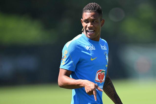 Brazil's midfielder #18 Danilo Santos takes part in a training session at the Columbia Park Training Facility in Morristown, New Jersey on July 3, 2026, ahead of the 2026 World Cup tournament round of 16 football match between Brazil and Norway.  (Photo by MAURO PIMENTEL / AFP)