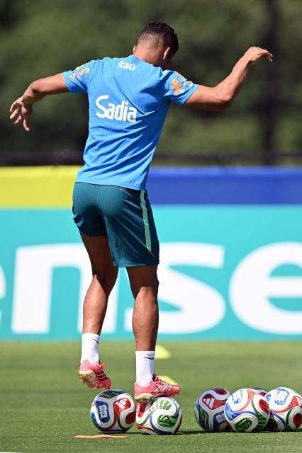 Brazil's midfielder #05 Casemiro takes part in a training session at the Columbia Park Training Facility in Morristown, New Jersey on July 3, 2026, ahead of the 2026 World Cup tournament round of 16 football match between Brazil and Norway.  (Photo by MAURO PIMENTEL / AFP)