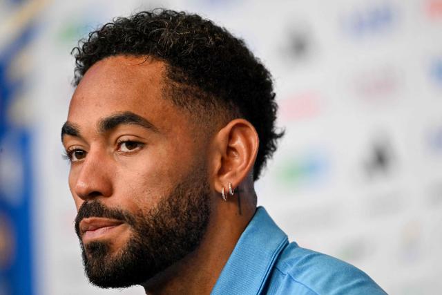 Brazil's forward #09 Matheus Cunha gives a press conference at The Ridge hotel in Basking Ridge, New Jersey on July 3, 2026 ahead of Brazil's 2026 World Cup football tournament round of 16 match against Norway. (Photo by MAURO PIMENTEL / AFP)
