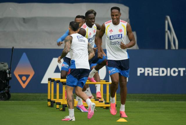 Colombia's defender #13 Yerry Mina takes part in a training session at the Sporting KC Stadium in Kansas City on July 4, 2026, during the 2026 World Cup tournament. (Photo by JUAN MABROMATA / AFP)