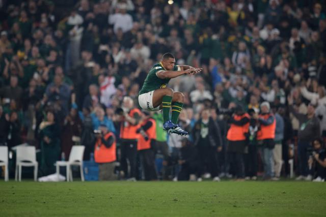 South Africa's fullback Damian Willemse warms up ahead of the rugby Nations Championship match between South Africa and England at Ellis Park Stadium in Johannesburg on July 4, 2026. (Photo by PHILL MAGAKOE / AFP)
