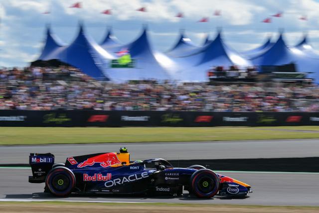 Red Bull Racing's French driver Isack Hadjar takes part in the qualifying session ahead of the Formula One British Grand Prix at the Silverstone motor racing circuit in Silverstone, central England, on July 4, 2026. (Photo by Andrej ISAKOVIC / AFP)
