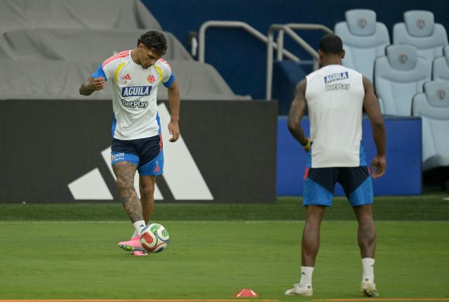 Colombia's midfielder #06 Richard Rios takes part in a training session at the Sporting KC Stadium in Kansas City on July 4, 2026, during the 2026 World Cup tournament. (Photo by JUAN MABROMATA / AFP)