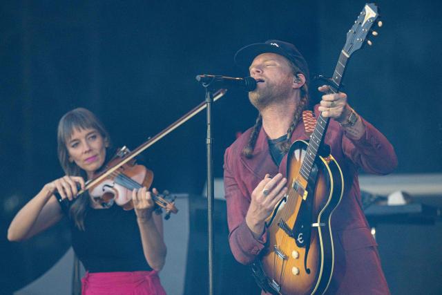Singer Wesley Schultz (R) of US folk band ‘The Lumineers’ performs on stage during the 36th edition of the Les Eurockeennes de Belfort music festival, in Sermamagny, eastern France, on July 4, 2026. (Photo by ROMEO BOETZLE / AFP)