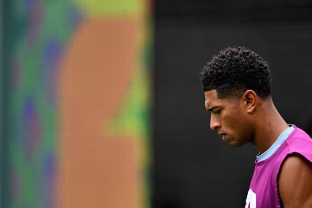 England's midfielder #10 Jude Bellingham takes part in a training session at the Pumas training grounds in Mexico City on July 4, 2026, on the eve of the 2026 World Cup round of 16 football match between Mexico and England. (Photo by CARL DE SOUZA / AFP)