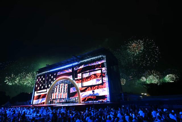 A fireworks display is seen during the "Salute to America" Independence Day celebration on the National Mall in Washington, DC, in the early morning hours of July 5, 2026. The nation is marking the 250th anniversary of the United States Declaration of Indpendence. (Photo by Kent NISHIMURA / AFP)