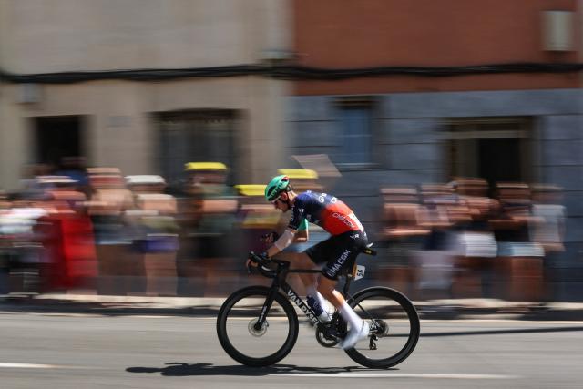 Decathlon CMA CGM Team's French rider Paul Seixas cyles, using a teammates bicycle during the 2nd stage of the 113th edition of the Tour de France cycling race, 168,5 km between Tarragona and Barcelona in northeastern Spain, on July 5, 2026. (Photo by Anne-Christine POUJOULAT / AFP)