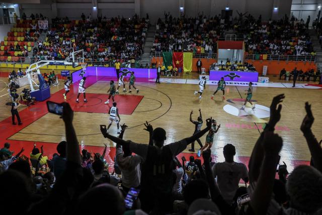 General view of the basketball game between Cameroon and South Sudan played on the third day of the African qualifying for the 2027 Men's Basketball World Cup in Qatar, in Douala on July 5, 2026. (Photo by Daniel BELOUMOU OLOMO / AFP)