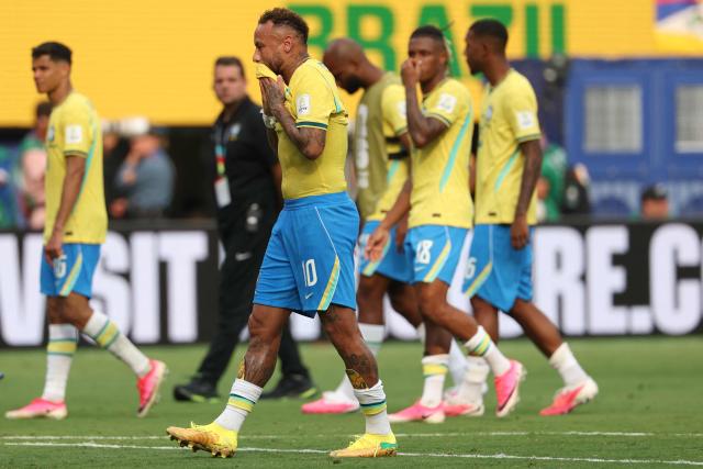 Brazil's forward #10 Neymar reacts after losing the 2026 World Cup round of 16 football match between Brazil and Norway at the New York/New Jersey Stadium in East Rutherford on July 5, 2026.  (Photo by Odd ANDERSEN / AFP)
