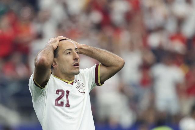 Spain's forward #21 Mikel Oyarzabal reacts to a missed chance during the 2026 World Cup round of 16 football match between Portugal and Spain at the Dallas Stadium in Arlington on July 6, 2026. (Photo by Aric Becker / AFP)