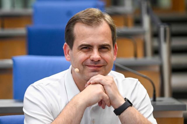 Jaroslaw Kutylowski, CEO and founder of German AI research company DeepL known for its language AI platform including DeepL Translator and for DeepL Agent, smiles before the start at the Lamarr Conference at the World Conference Centre in Bonn, western Germany, on July 7, 2026. The Lamarr Conference is an international conference on artificial intelligence running from July 7-8 and bringing together "those shaping scientific foundations and those translating AI advances into tangible impact". In recognition of his achievements in AI research, development and knowledge transfer, the 2026 Lamarr Award will be presented to Jaroslaw Kutylowski. (Photo by Ina FASSBENDER / AFP)