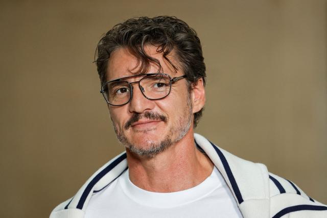 Chilean-US actor Pedro Pascal poses during a photocall prior to attend the Chanel Women Haute Couture Fall/Winter 2026-2027 collection as part of the Paris Fashion Week, in Paris, on July 7, 2026. (Photo by GEOFFROY VAN DER HASSELT / AFP)
