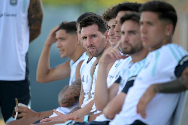 Argentina's forward #10 Lionel Messi (C) looks on among teammates in a training session at the Sporting KC Stadium in Kansas City on July 8, 2026, during the 2026 World Cup tournament. (Photo by JUAN MABROMATA / AFP)