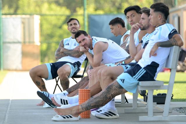 Argentina's forward #10 Lionel Messi (C) looks on among teammates in a training session at the Sporting KC Stadium in Kansas City on July 8, 2026, during the 2026 World Cup tournament. (Photo by JUAN MABROMATA / AFP)