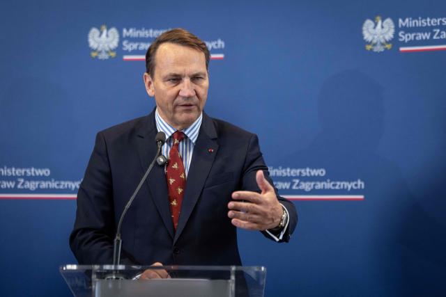 Poland's Deputy Prime Minister and Minister of Foreign Affairs Radoslaw Sikorski address a joint press conference with France's Minister of Foreign Affairs Jean-Noel Barrot after Barrot participated as guest of honour in the annual Heads of Diplomatic Missions Conference in Warsaw on July 9, 2026. (Photo by Wojtek RADWANSKI / AFP)