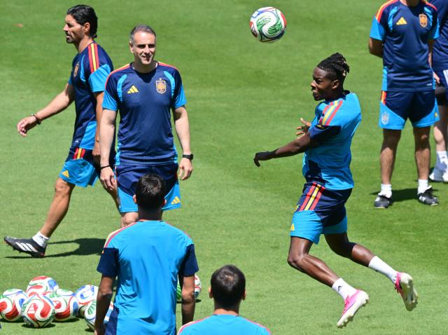 Spain's forward #17 Nico Williams (R) takes part in an MD-1 training session at Carson Sports Park in Carson, California on July 9, 2026, on the eve of the 2026 World Cup football tournament quarter-final match between Spain and Belgium. (Photo by Frederic J. Brown / AFP)