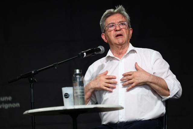 French left-wing party La France Insoumise (LFI) founder and presidential election candidate Jean-Luc Melenchon gestures as he delivers a speech during a public interview at the "Village du Off" of the Avignon Off Festival in Avignon on July 9, 2026. (Photo by Clement MAHOUDEAU / AFP)