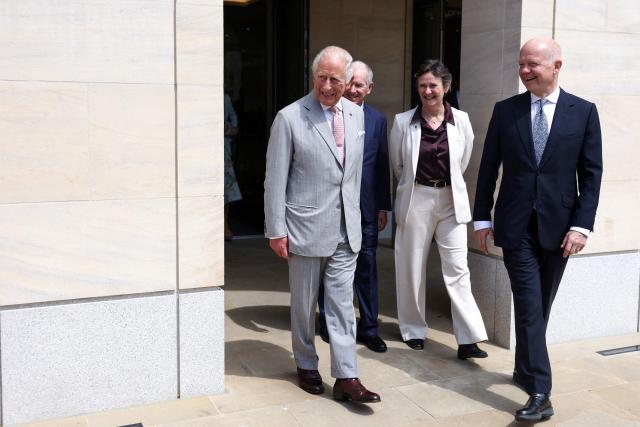 Britain's King Charles III walks with Oxford University Chancellor William Hague (R) and Blackstone CEO Stephen A. Schwarzman (2L), as he visits the Stephen A. Schwarzman Centre for the Humanities at the University of Oxford, west of London on July 10, 2026. (Photo by Toby Shepheard / POOL / AFP)