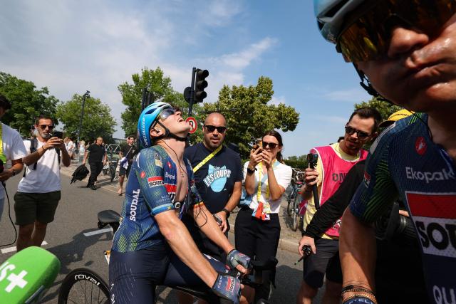 Soudal Quick-Step team's Belgian rider Tim Merlier celebrates after winning the 7th stage of the 113th edition of the Tour de France cycling race, 175 km between Hagetmau and Bordeaux in southwestern France, on July 10, 2026. (Photo by Gonzalo Fuentes / POOL / AFP)