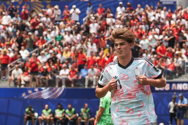 Belgium's forward #17 Charles De Ketelaere celebrates scoring his team's first goal during the 2026 World Cup football tournament quarter-final match between Spain and Belgium at the Los Angeles Stadium in Inglewood on July 10, 2026.  (Photo by ETIENNE LAURENT / AFP)