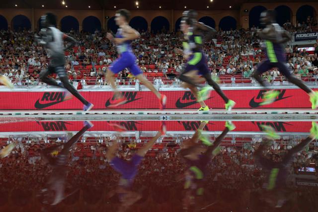 Atheletes compete in the men's 5000m during the Diamond League athletics meeting at the Stade Louis II in Monaco on July 10, 2026. (Photo by Valery HACHE / AFP)