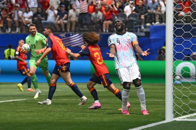 Belgium's forward #09 Romelu Lukaku reacts to a missed chance during the 2026 World Cup football tournament quarter-final match between Spain and Belgium at the Los Angeles Stadium in Inglewood on July 10, 2026.  (Photo by Patrick T. Fallon / AFP)