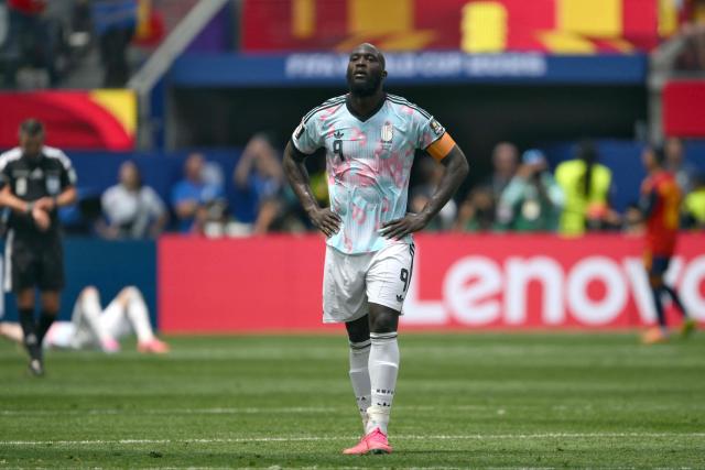 Belgium's forward #09 Romelu Lukaku reacts after losing the 2026 World Cup football tournament quarter-final match between Spain and Belgium at the Los Angeles Stadium in Inglewood on July 10, 2026.  (Photo by Patrick T. Fallon / AFP)