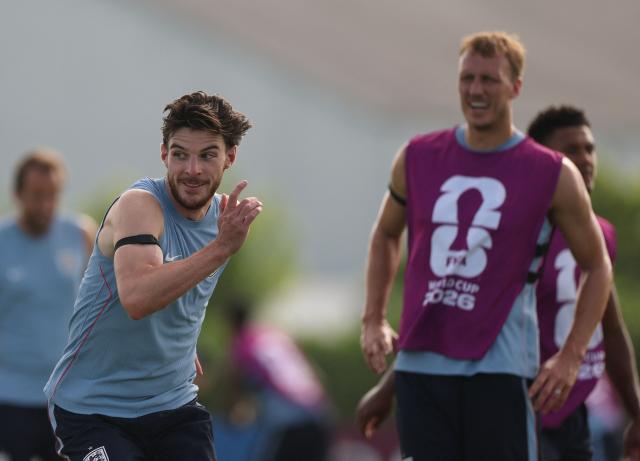 England's midfielder #04 Declan Rice jogs during a training session on the eve of the 2026 World Cup quarter-final football match between Norway and England, Inter Miami CF Stadium in Fort Lauderdale on July 10, 2026. (Photo by PATRICIA DE MELO MOREIRA / AFP)